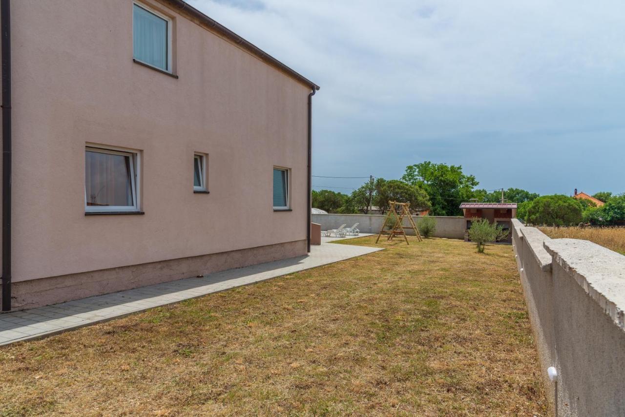 Apartmani Krzak 닌 외부 사진