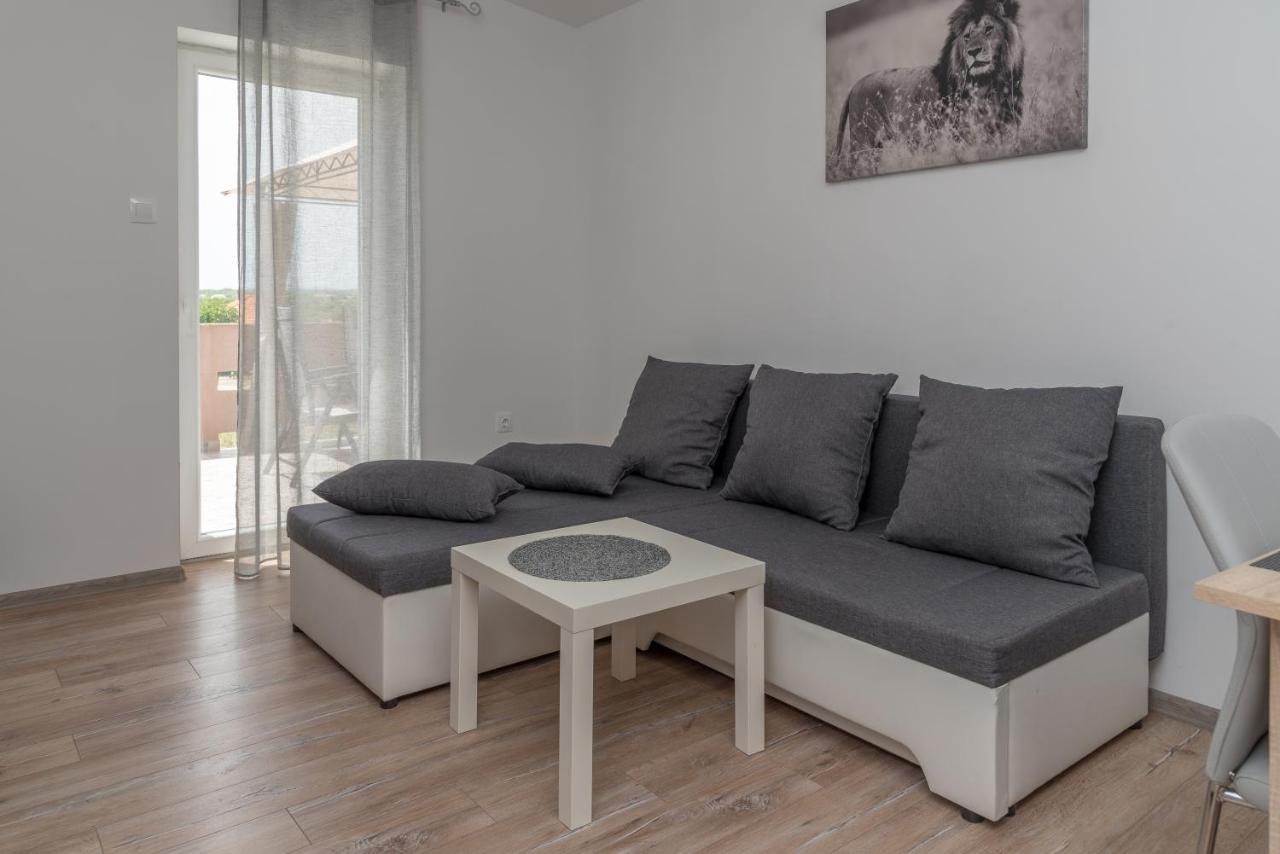 Apartmani Krzak 닌 외부 사진
